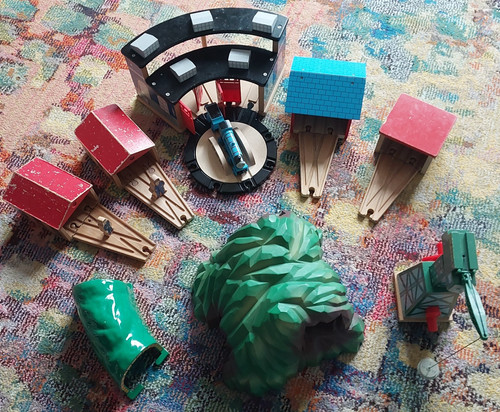 Thomas wooden railway brio - wooden,