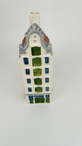 Amsterdam canal house