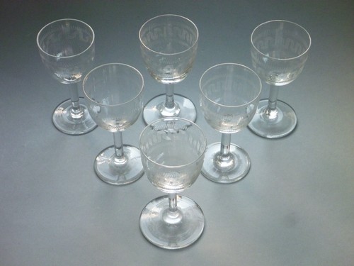 Pall mall glasses castellated - mall,