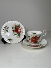 Royal Albert - Poinsettia -