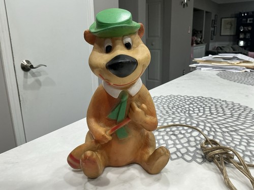 1960 yogi bear - bear, night