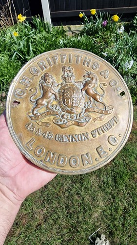 Safe plaque plate - safe,