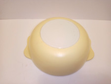 JAJ Pyrex Weardale Medium Size Easy Grip in Spring Yellow VG Condition c/w Lid