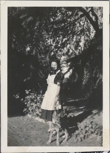 Snapshot vintage photo woman - snapshot,