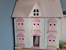 ELC Rosebud Dolls House, Furniture And Doll Family
