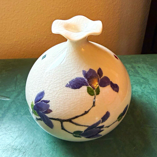 Tai hwa pottery - pottery, white
