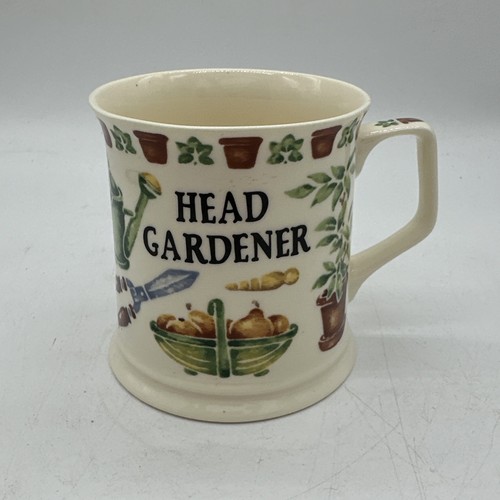 Past times head gardener - past,