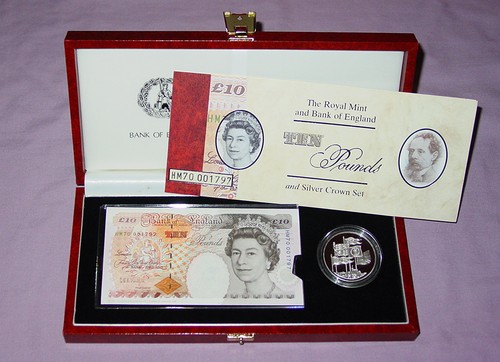 1996 official banknote - 1996, £10