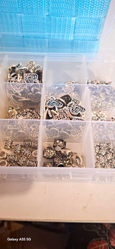 Mixed costume jewellery - mixed,