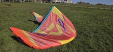 Duotone Mono 7m – Ultralight Freeride & Foil Kite – Effortless Power & Pure fun!