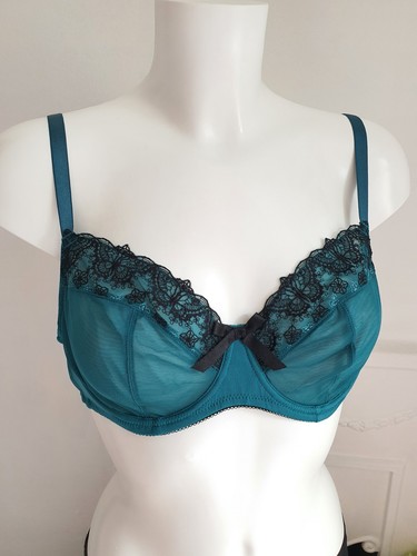 Shapely figures teal black - figures,