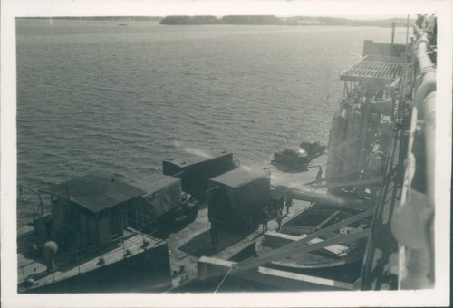 Photograph hms perseus - photograph,