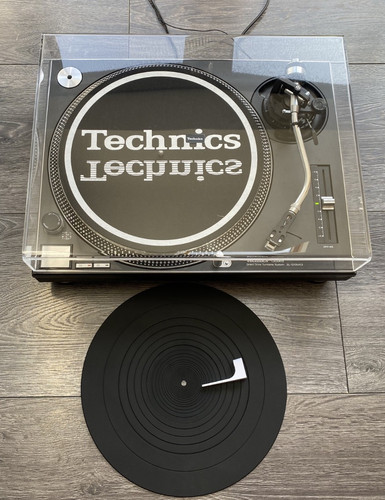 Technics 1210 mk2 turntable - technics, sl-1210