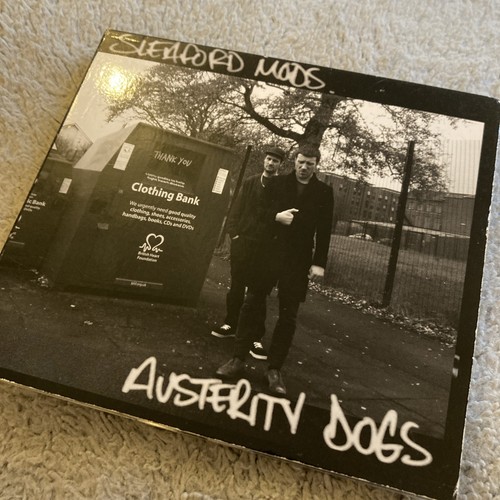 Austerity dogs sleaford - -,