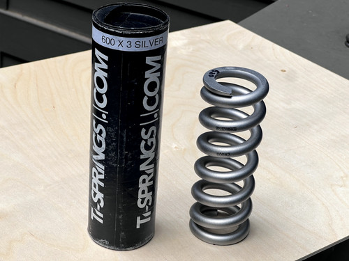 Titanium coil spring - spring, 600x3