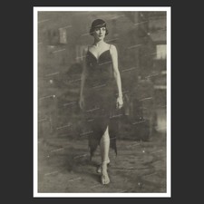 Vintage Photo Print SW Woman