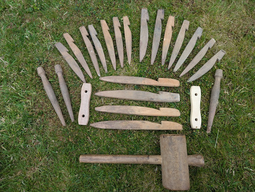 Hardwood hand cleft wooden - hardwood,
