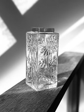 Dartington Daisy Pattern Marguerite Vase FT59 designed by Frank Thrower