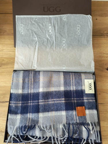 Ugg ozwear 100 wool scarf - ugg,