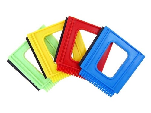 Heavy duty ice - scraper, rubber