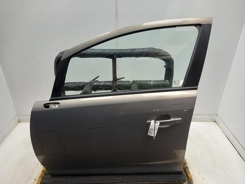 Vauxhall corsa left - front, door