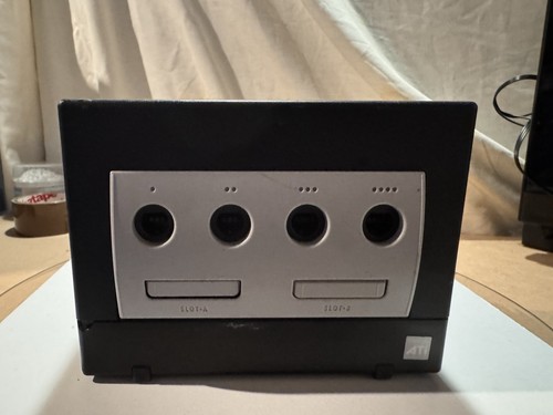 Nintendo gamecube dol 001 - nintendo,
