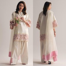 Pakistani Farshi Salwar Kameez