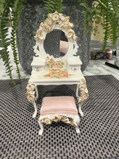 Dolls house artisan - artisan, white