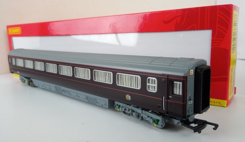 New hornby r4400 gauge - r4400, oo