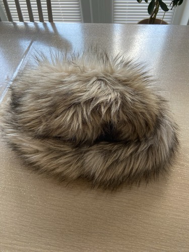 Bnwt cossack style furry - bnwt,