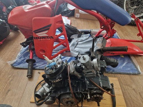 1985 running engine - cr,