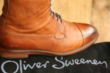 Oliver Sweeney Cagnano Tan