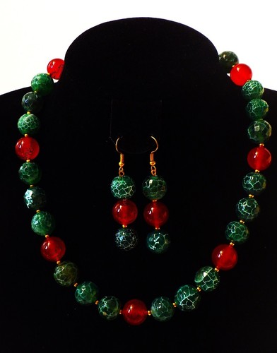 Unusual green crackle - green,