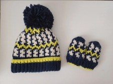 Next Winter Baby Boy Pom Pom Knitted Lined Bobble Hat And Mitts Size 3-9 Months 