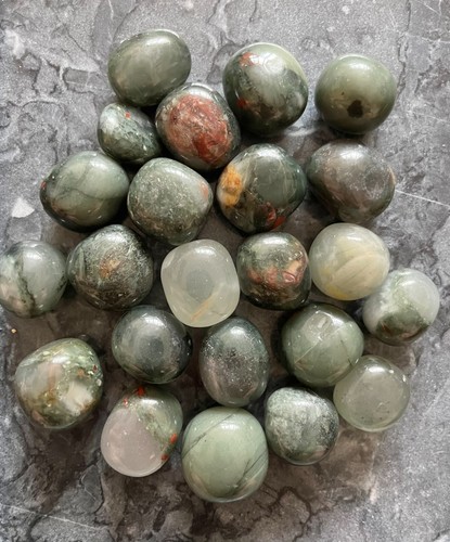 Tumbled stones natural - tumbled,