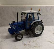 Universal Hobbies Ford 6810