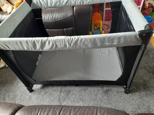 Travel cot bed - travel,