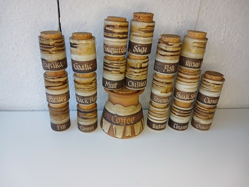 Vintage bakehouse pottery - vintage, new