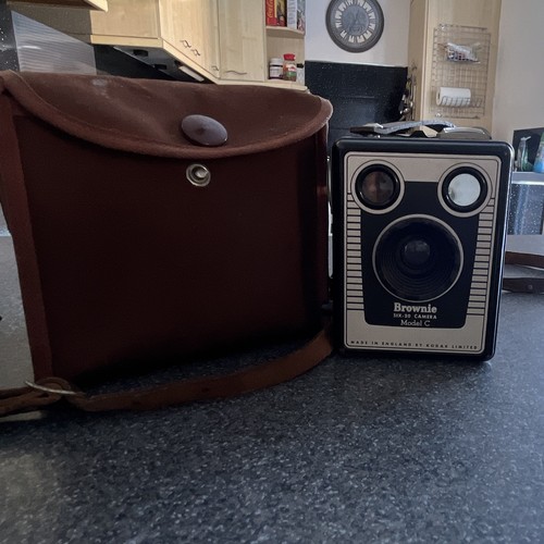 Kodak brownie six - kodak, camera