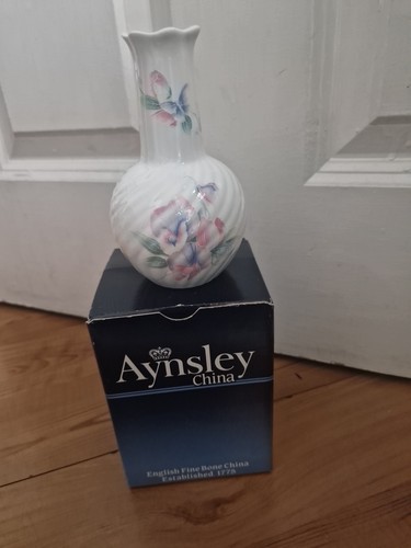 Ainsley china miniture - ainsley, vase