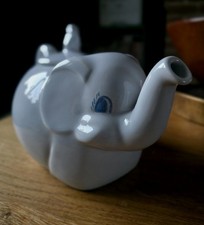 Vintage Kitsch Carlton Ware Elephant Ceramic Collectable Teapot
