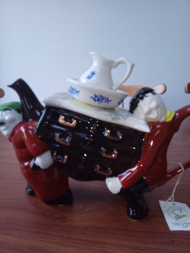 Swineside ceramics laurel - ceramics,