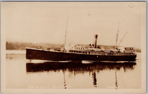 Queen alert bay postcard - queen,