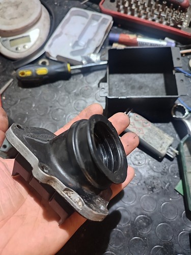 Aprilia tuareg intake - rs,