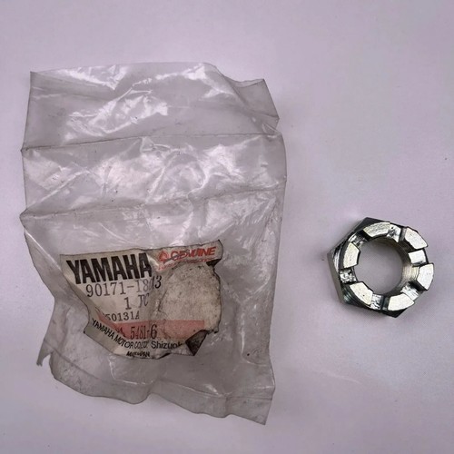 Yamaha crown nut - rear, wheel