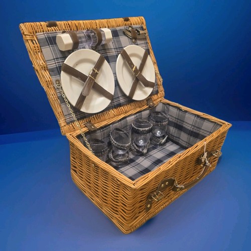 Picnic time newbury - time,