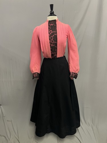 1900 1906 pink black wool - 1900-1906,