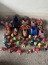 Paw Patrol Toy Figures and Vehicles Huge Bundle Mixed Sizes 