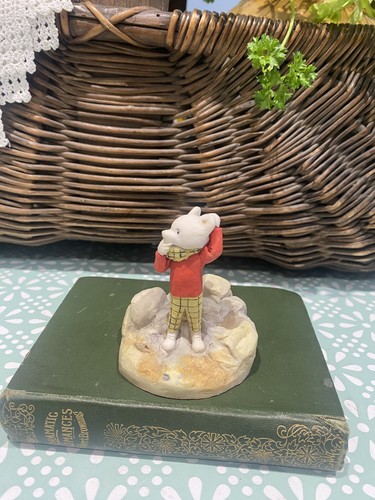 Arden sculptures rupert bear - arden,