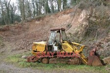 PHOTO  OLD EXCAVATOR IN